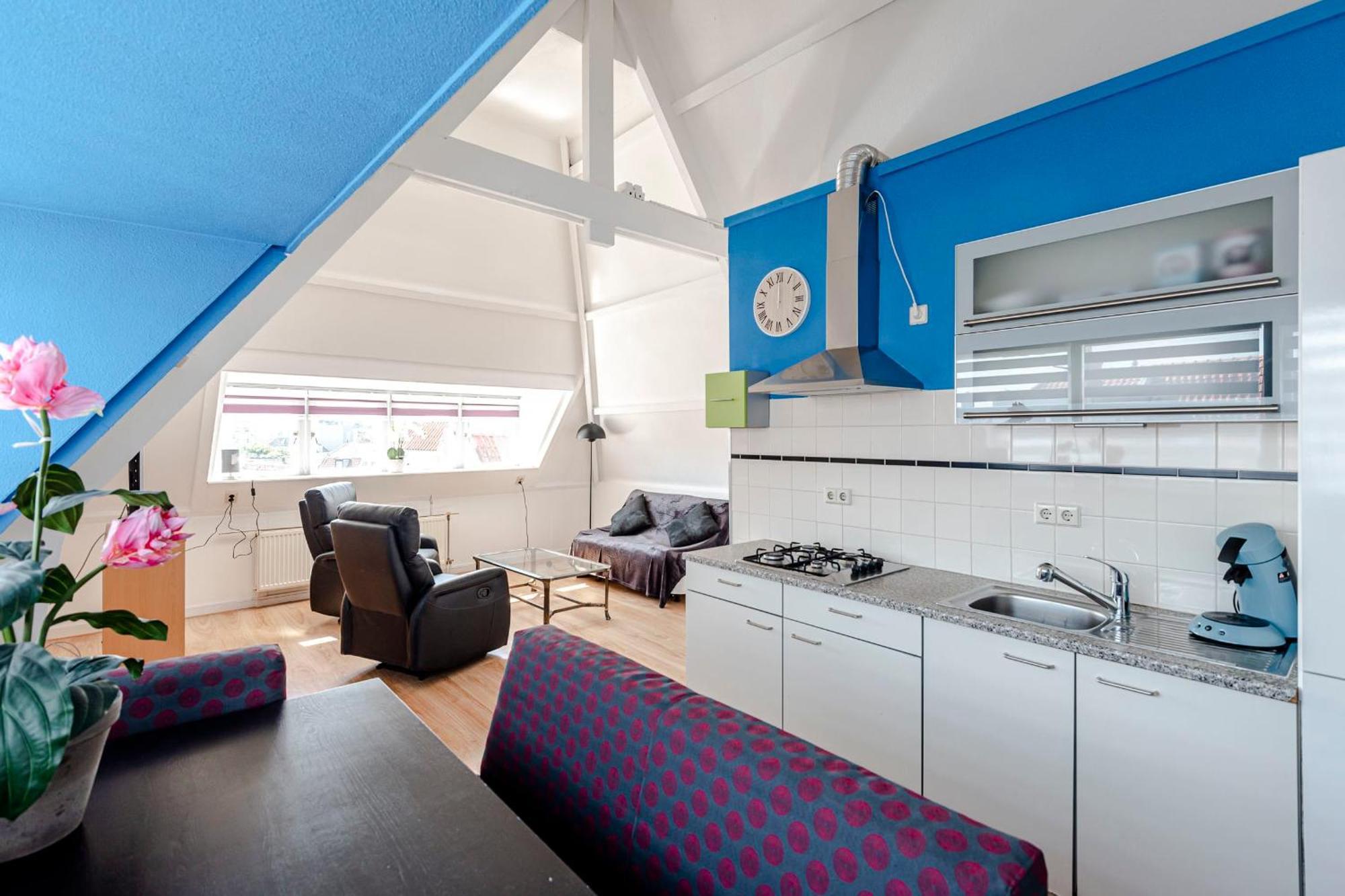 Bluys Apartment Зандфорт Экстерьер фото