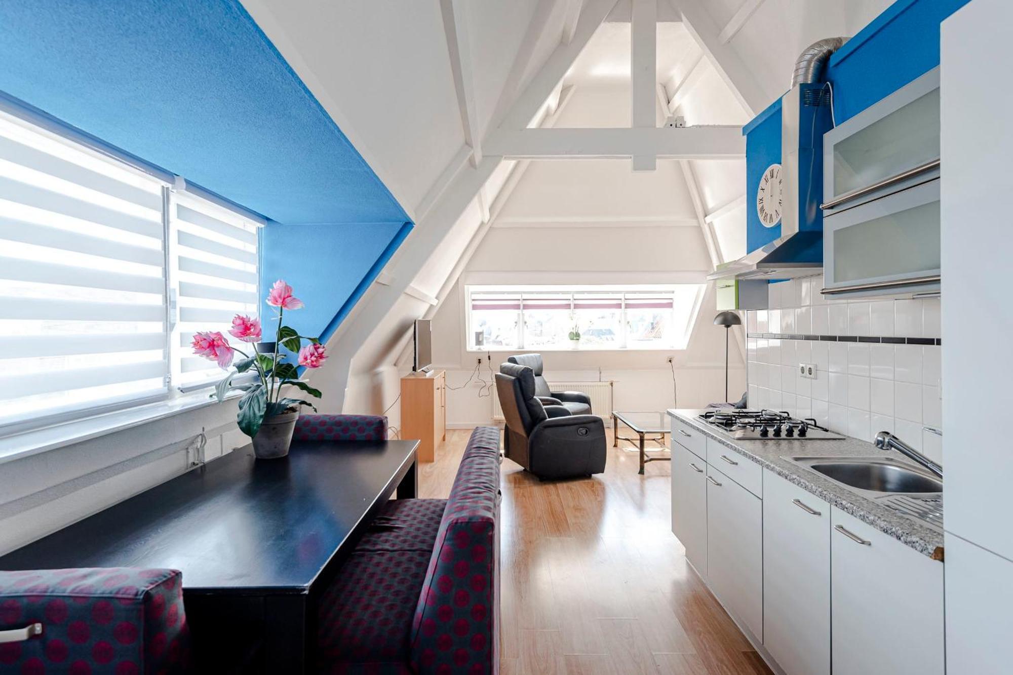 Bluys Apartment Зандфорт Экстерьер фото